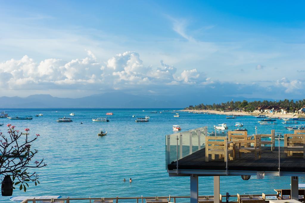 Ware Ware Surf Bungalow Lembongan Exterior photo