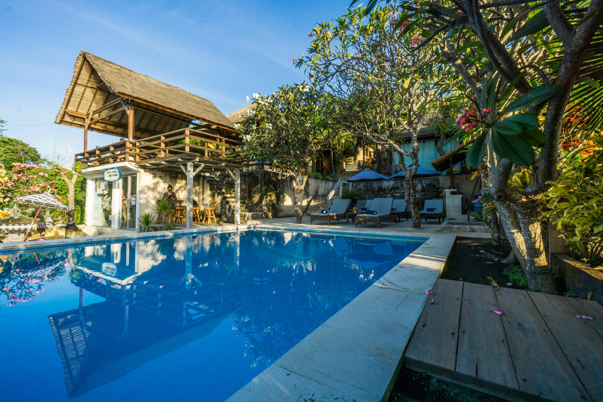 Ware Ware Surf Bungalow Lembongan Exterior photo